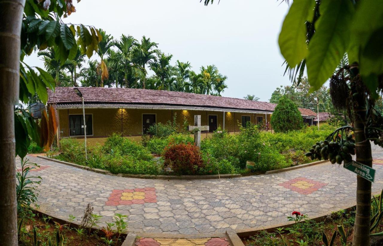 Jasmine Land Homestay Udupi Buitenkant foto