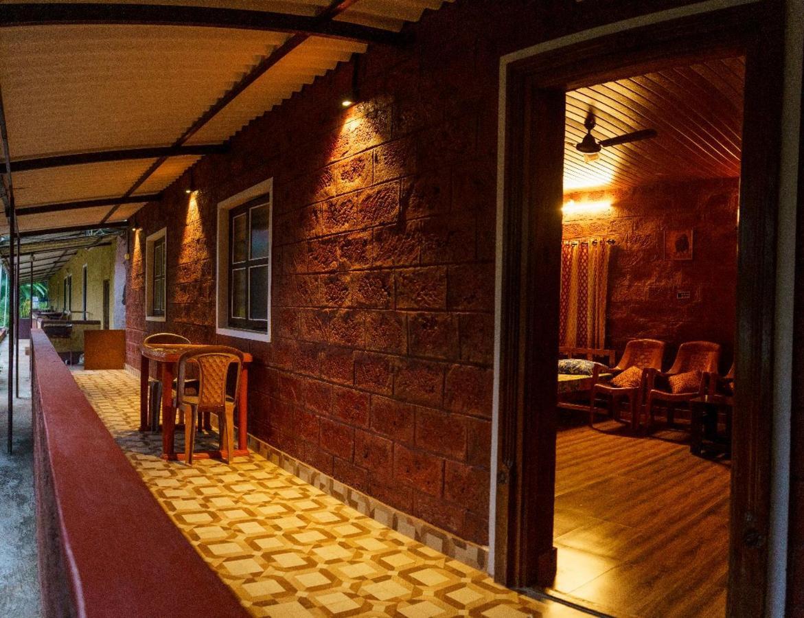 Jasmine Land Homestay Udupi Buitenkant foto